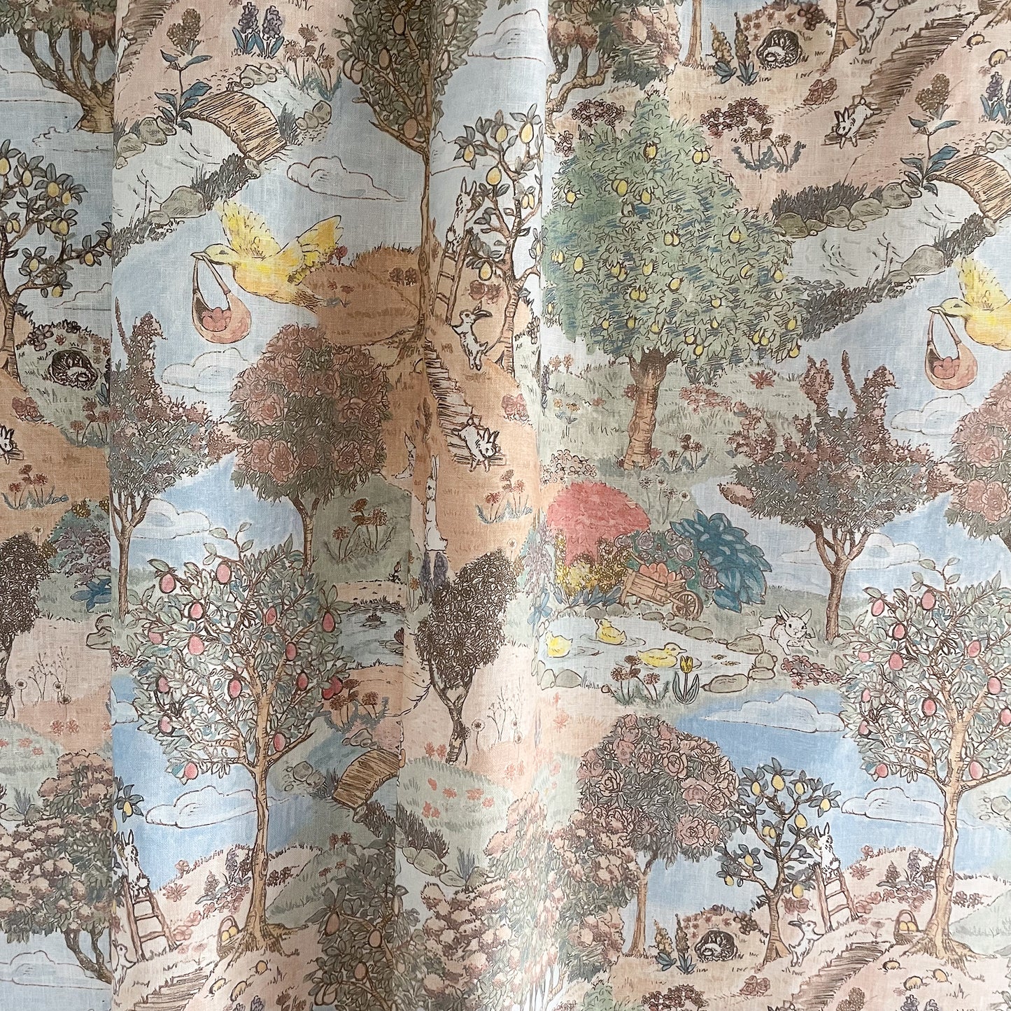 Bunny Playground English Linen